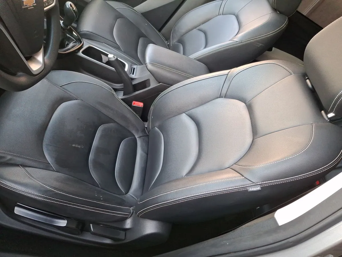 Chevrolet Captiva 1.5t Lt Fwd Mt 5p año 2021