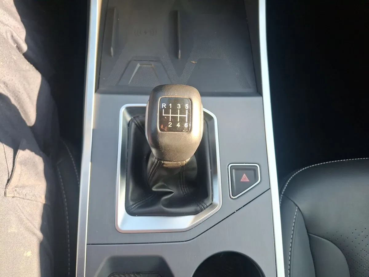 Jetour Dashing 1.5t Lux 4x2 Mt 5p año 2025