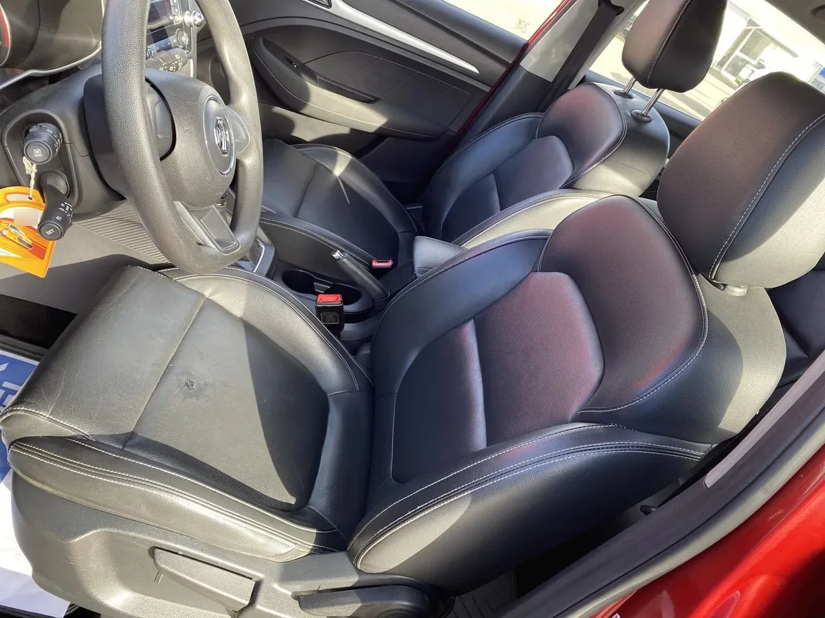 MG Mg Zs 1.5 Std At 5p año 2020