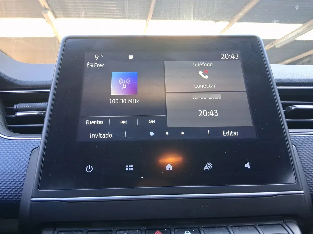 Renault Arkana 1.3l Life 4x2 At 5p año 2022
