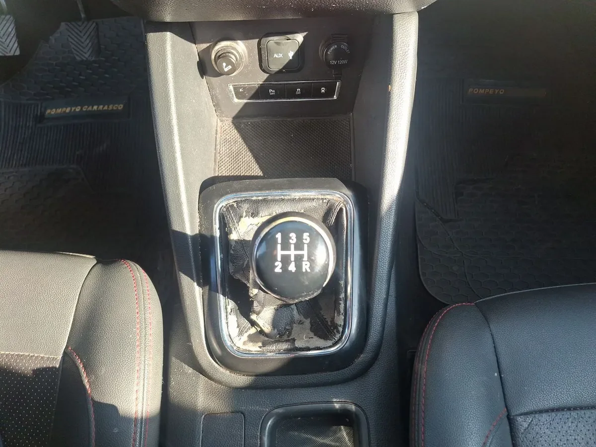 Changan Cx70 1.6 Luxury Connect 4x2 Mt 5p año 2018