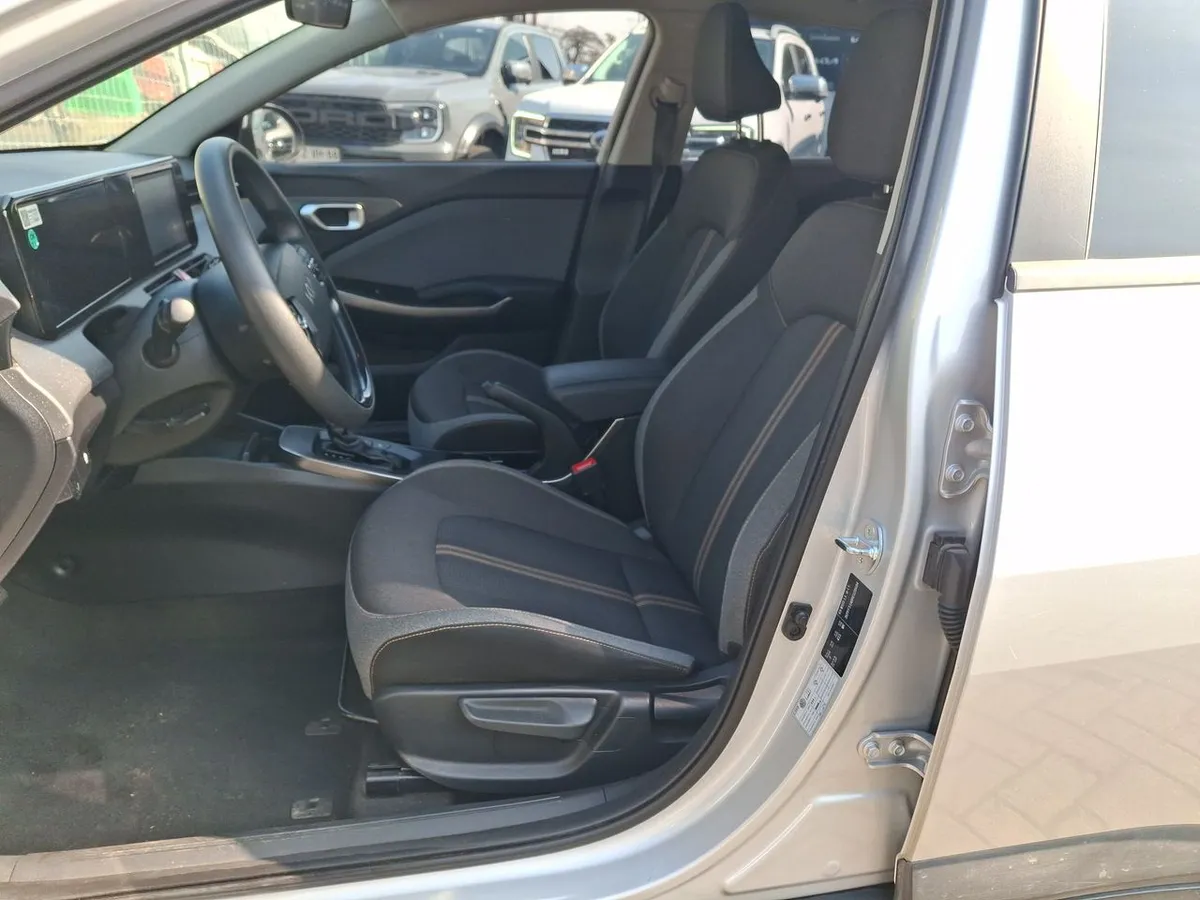 Kia K3 Cross 1.6 Ex 4x2 At 5p año 2024