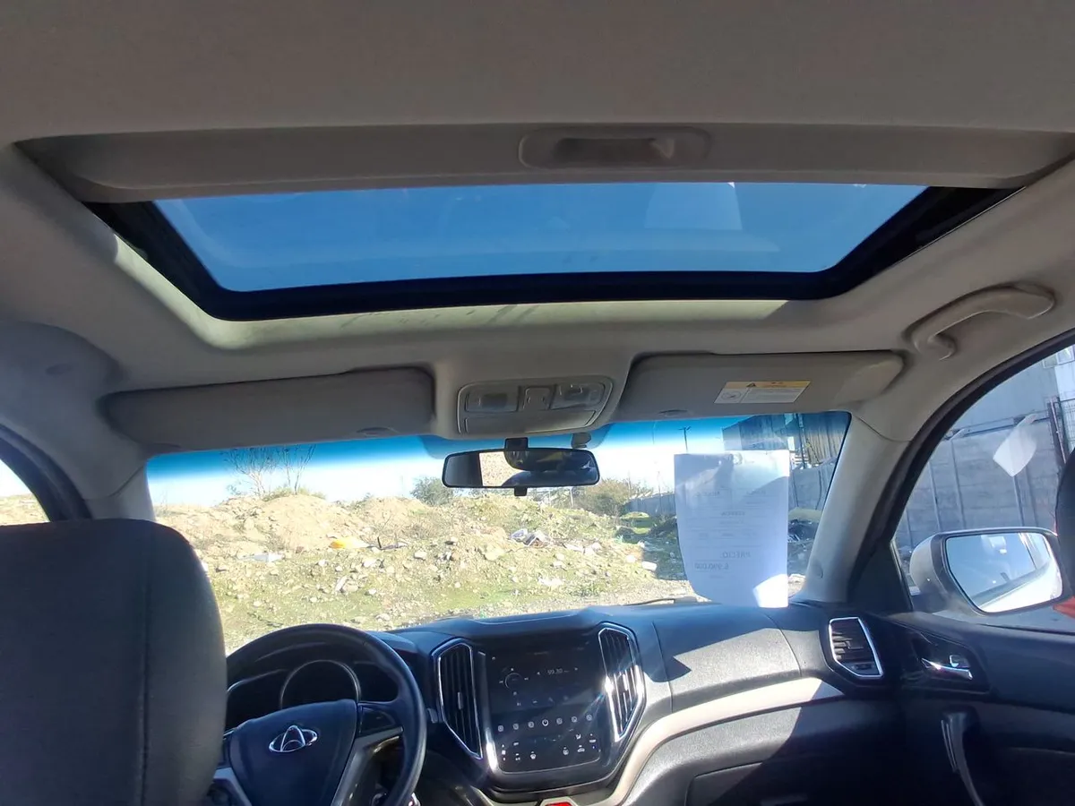 Changan Cx70 1.6 Luxury Connect 4x2 Mt 5p año 2018