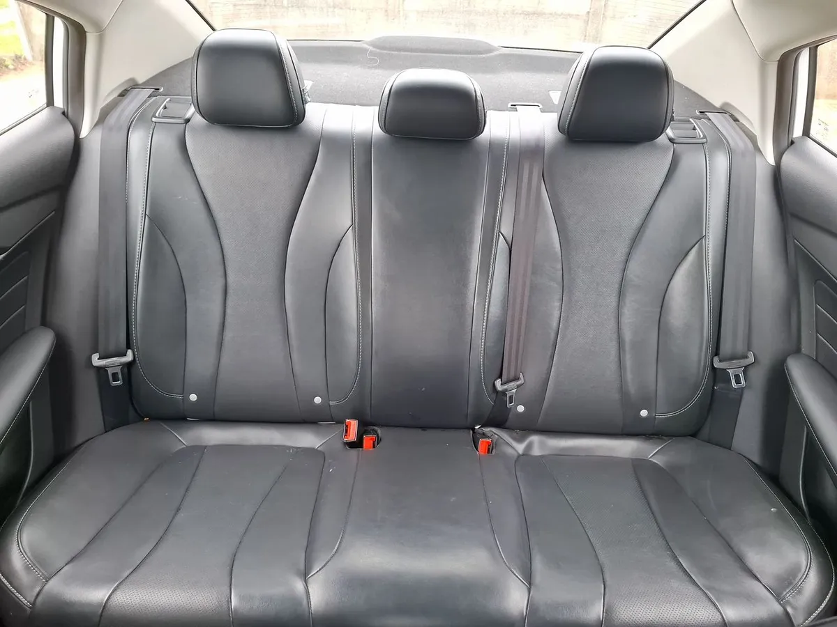 MG 5 1.5 Com 4x2 Mt 4p año 2023