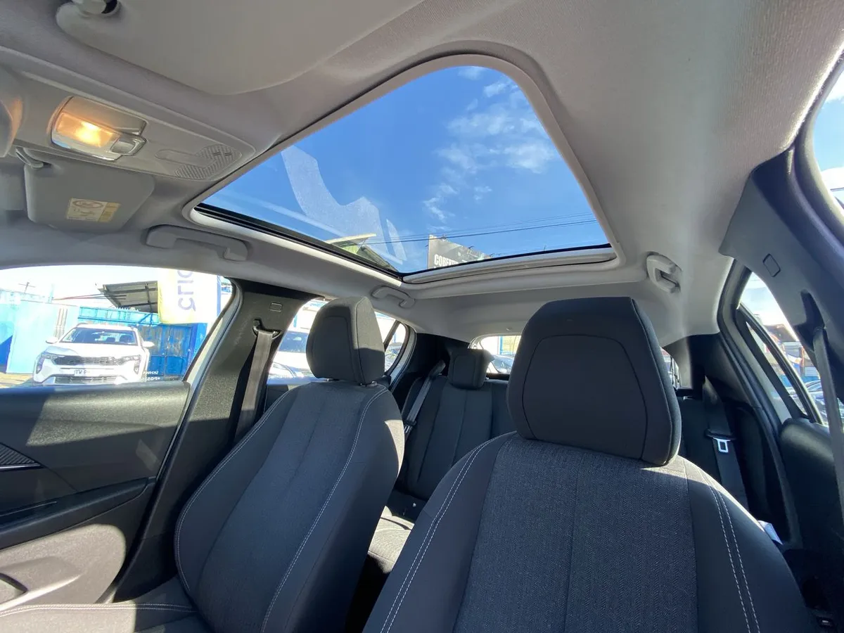 Peugeot 208 1.2 Style Puretech 75 Euro 6 Mt 5p año 2023