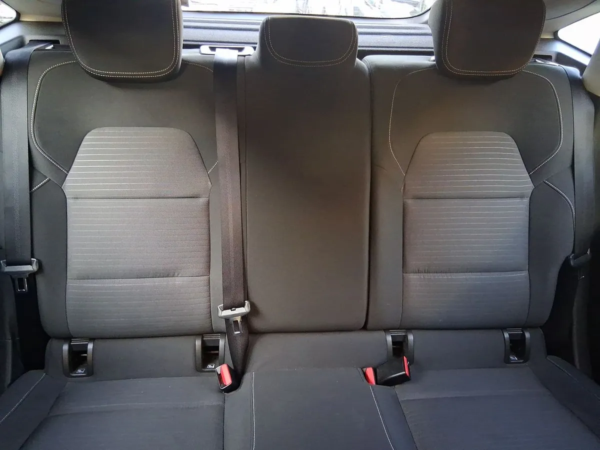 Renault Arkana 1.3l Life 4x2 At 5p año 2022