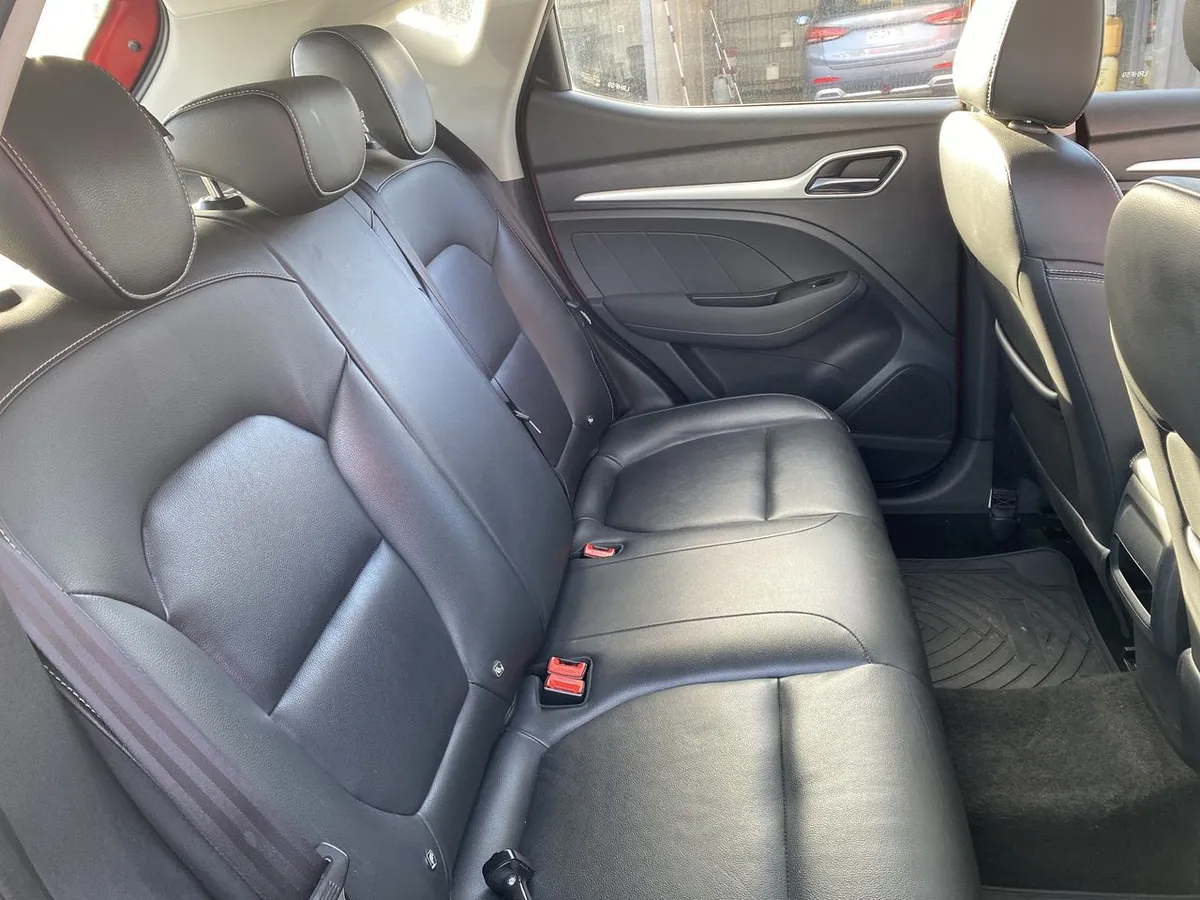 MG Mg Zs 1.5 Std At 5p año 2020