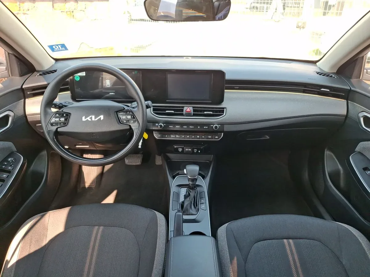 Kia K3 Cross 1.6 Ex 4x2 At 5p año 2024