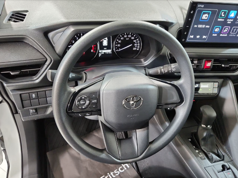 TOYOTA YARIS Otra año 2024