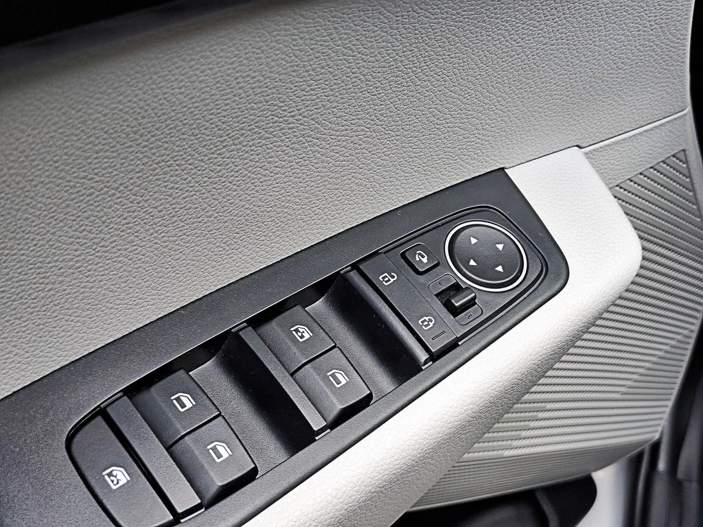 Kia Carens Ex 1.5 At año 2026