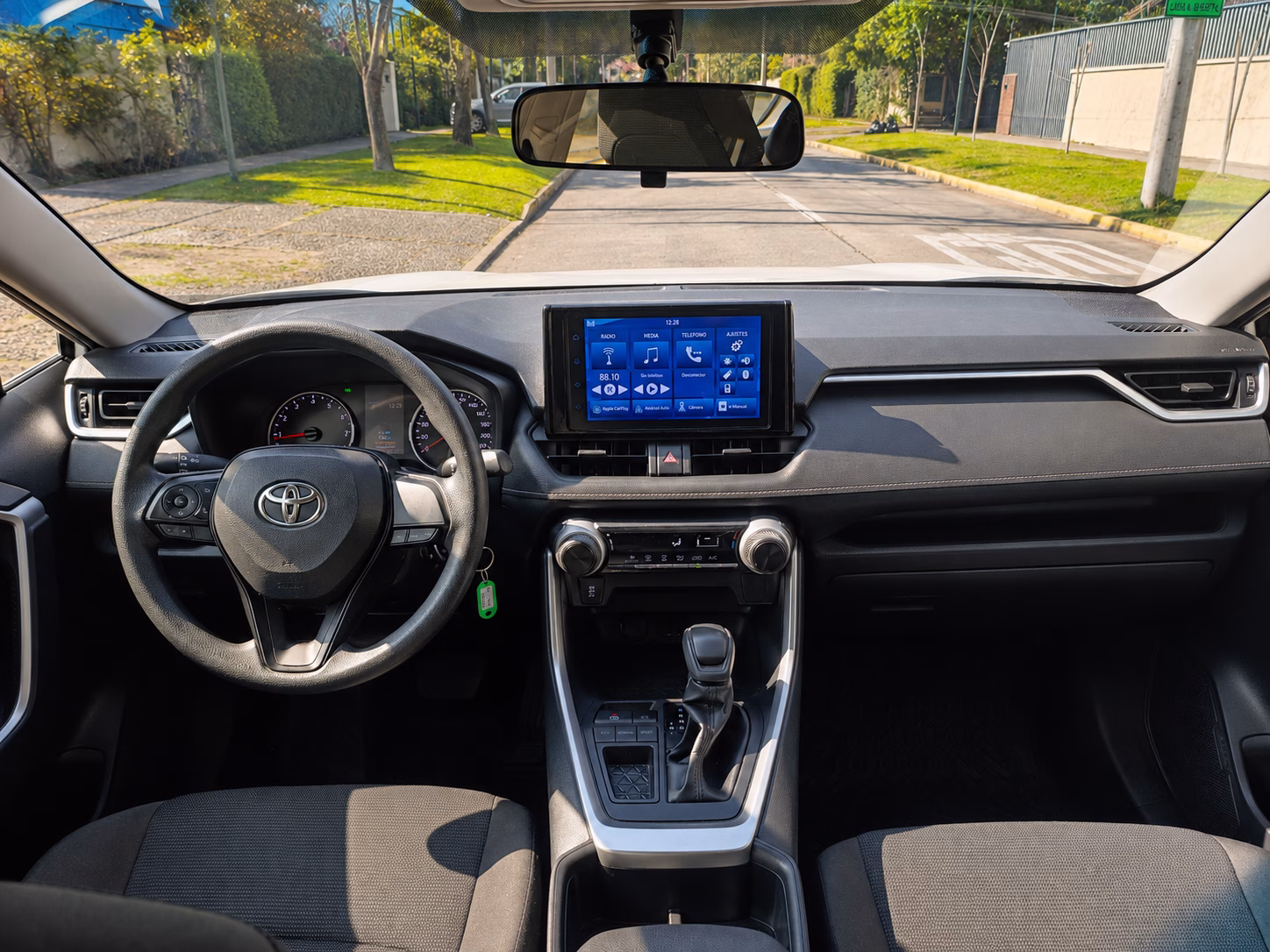 Toyota Rav4 Le año 2022