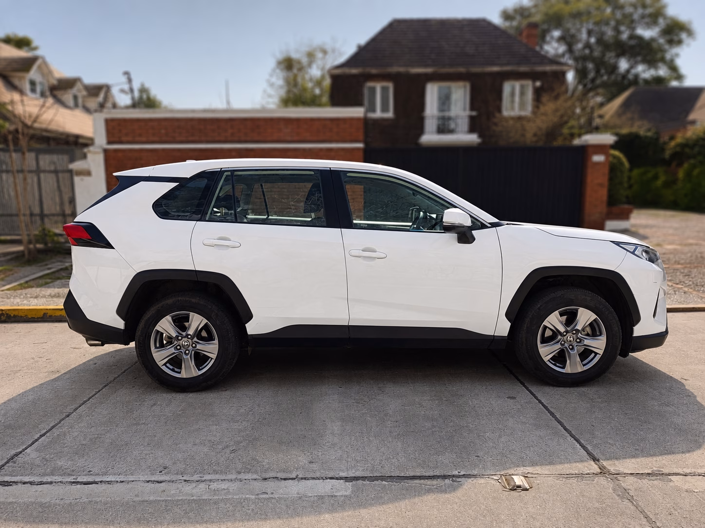 Toyota Rav4 Le año 2022