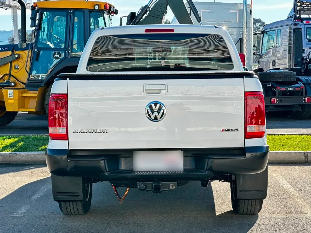 Volkswagen Amarok Amarok 4x4 Comfortline D/c 2.0 D At año 2023