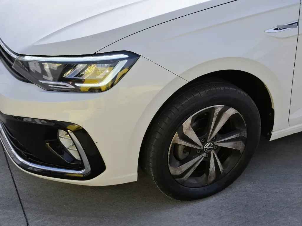 Volkswagen Virtus Virtus 1.0 At Comfortline año 2024