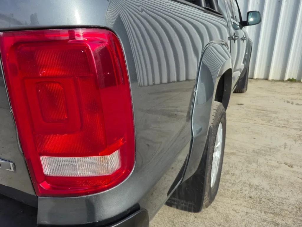 Volkswagen Amarok Dcab Tdi 4x4 Trendline 2.0 año 2023
