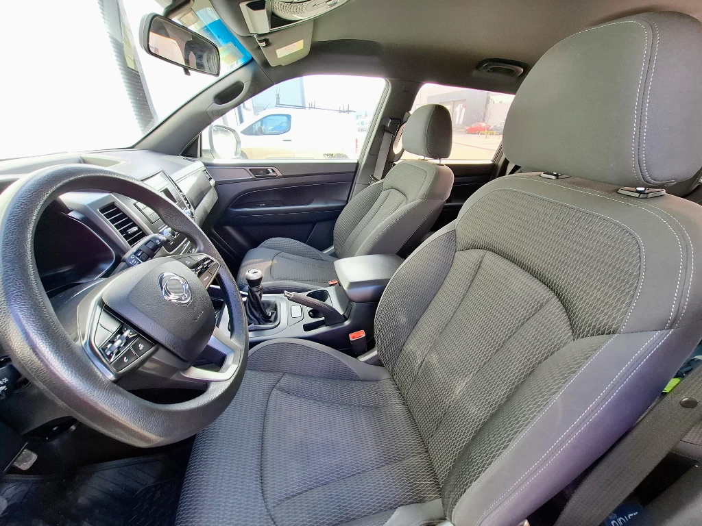 Ssangyong Grand Musso Grand Musso 2.2 4x2 Mt Full-Ql612 año 2023