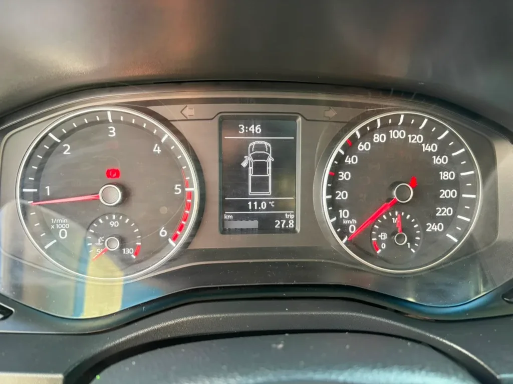 Volkswagen Amarok Dcab Tdi 4x4 Trendline 2.0 año 2023