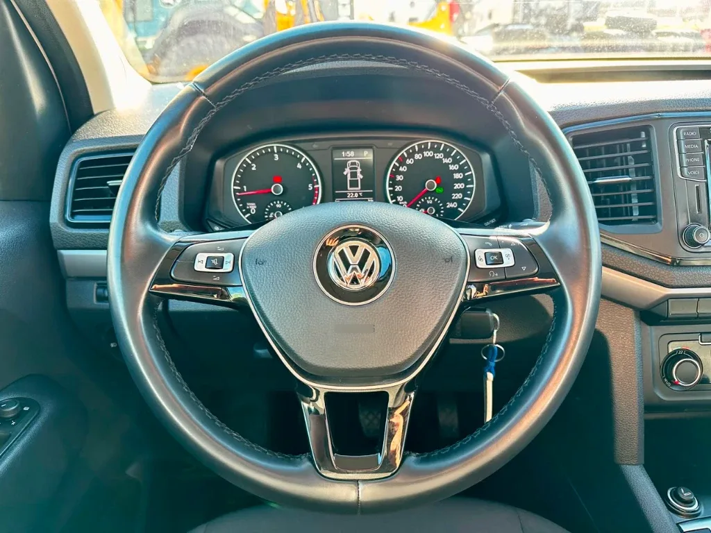 Volkswagen Amarok Amarok 4x4 Comfortline D/c 2.0 D At año 2023