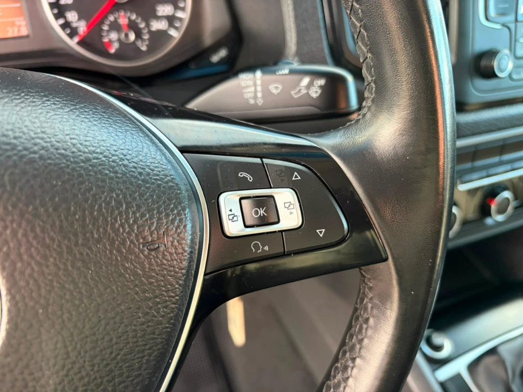 Volkswagen Amarok Dcab Tdi 4x4 Trendline 2.0 año 2023