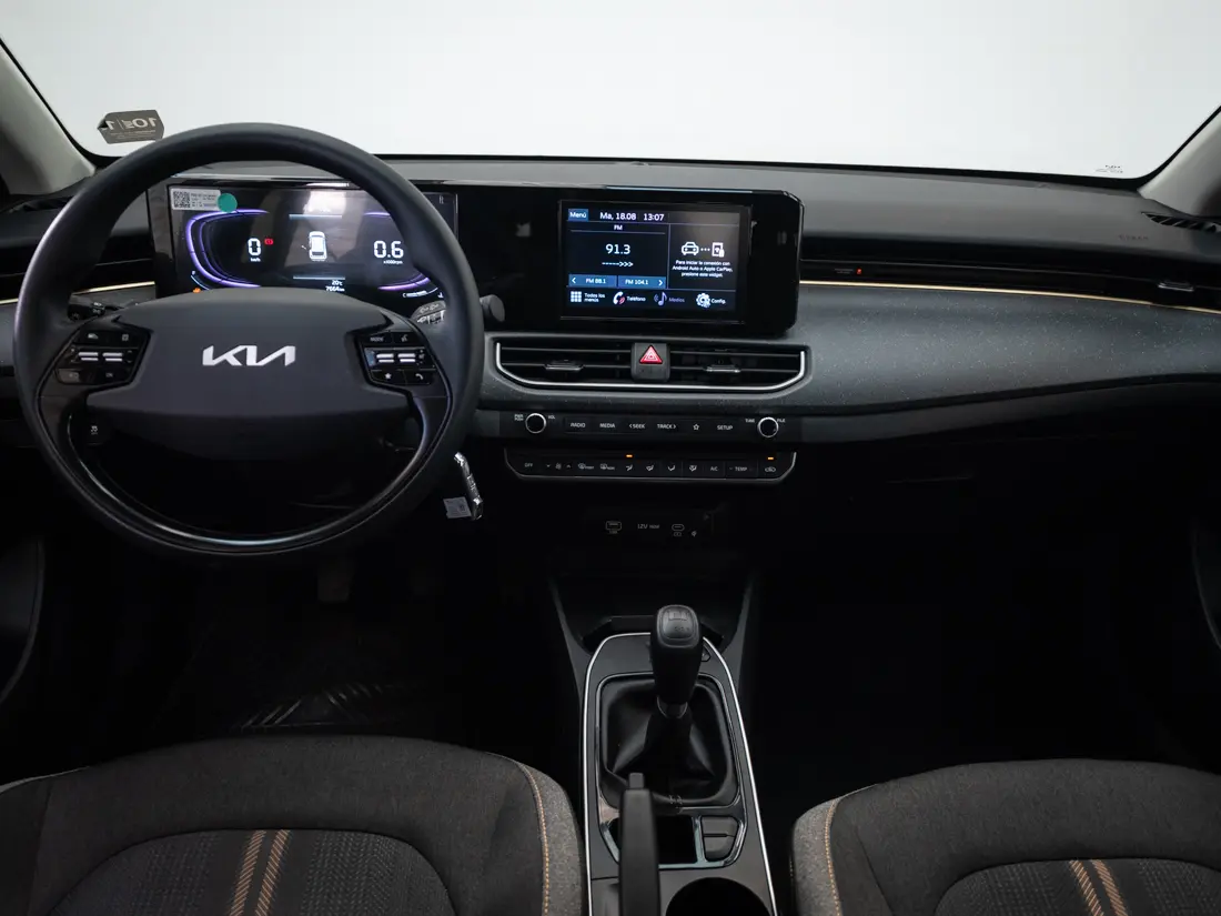 Kia K3 Cross Ex 1.6l 6mt año 2026
