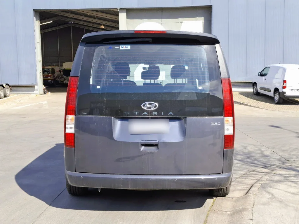 Hyundai Staria Staria Us4 Mb 2.2 Crdi At 9p año 2024