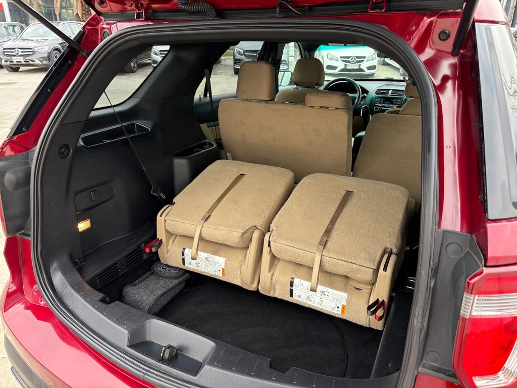 Ford Explorer Xlt 4.2 año 2017
