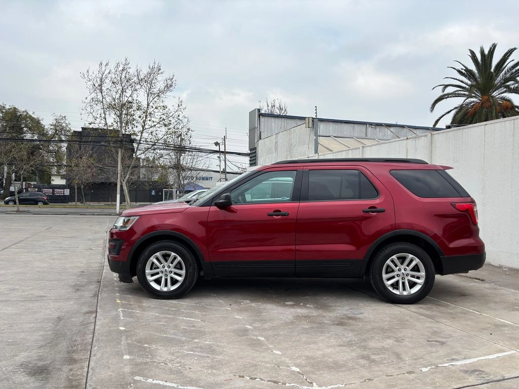 Ford Explorer Xlt 4.2 año 2017