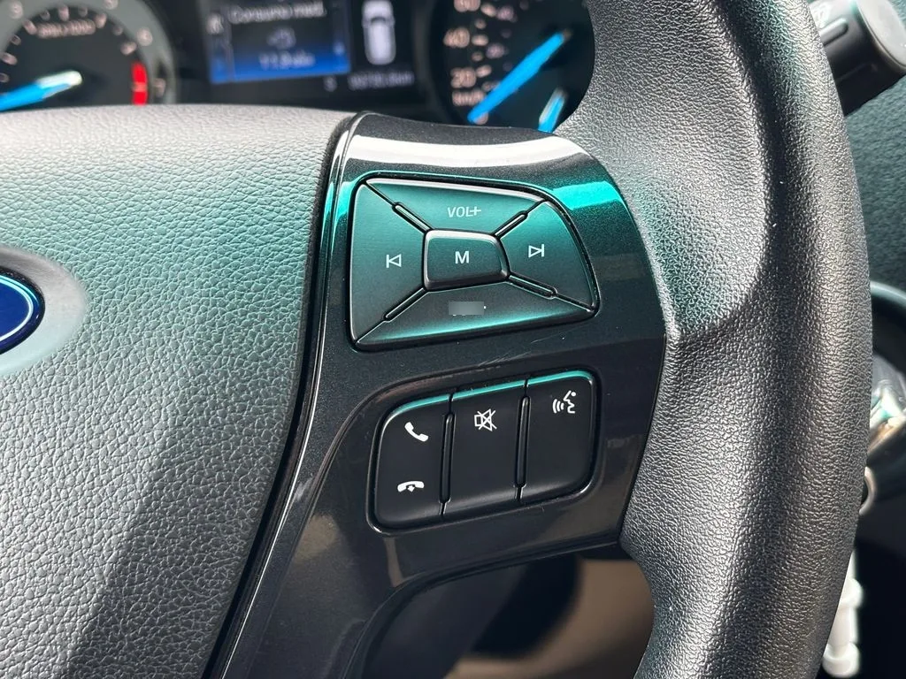 Ford Explorer Xlt 4.2 año 2017