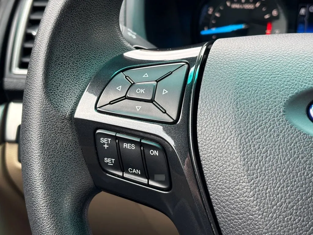 Ford Explorer Xlt 4.2 año 2017