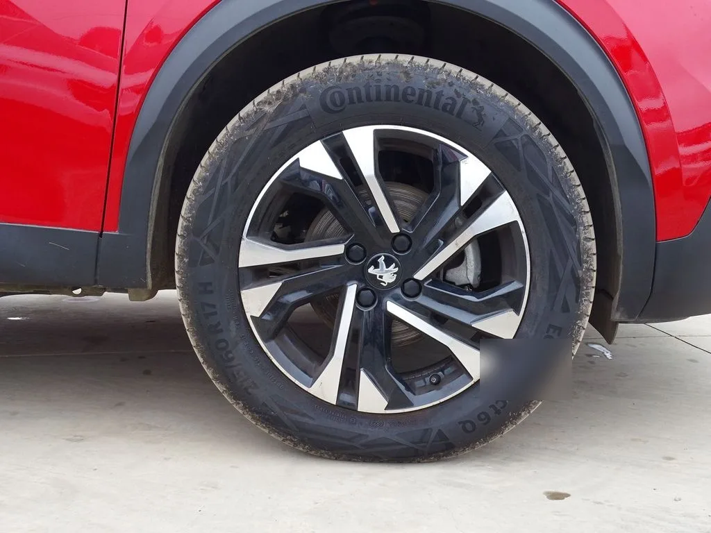 Peugeot 2008 Allure Pack año 2024