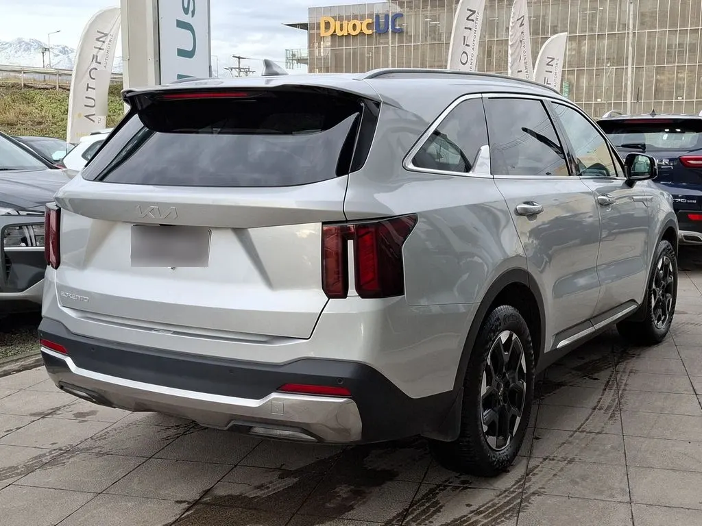 Kia Sorento Ex 2.5l Gsl 6at 2wd Full año 2025
