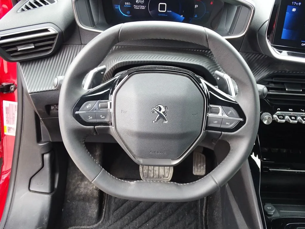 Peugeot 2008 Allure Pack año 2024