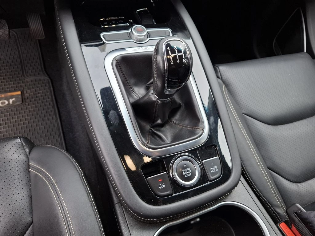 Jetour X70 1.5t Lux 4x2 Mt 5p año 2024