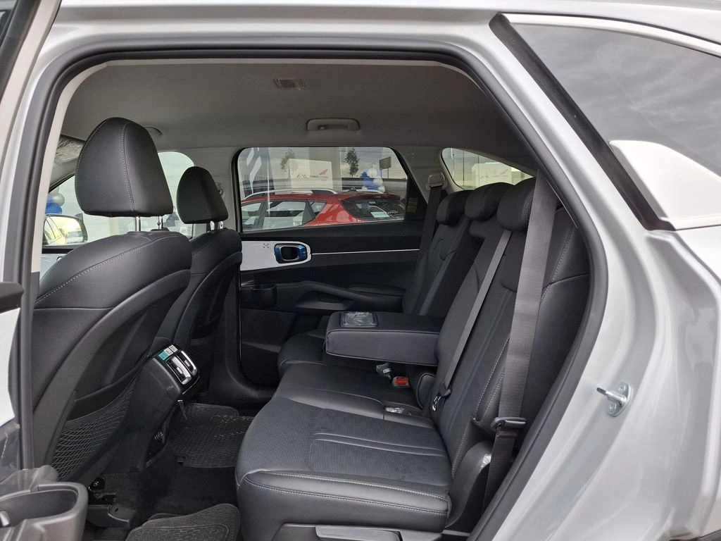Kia Sorento Ex 2.5l Gsl 6at 2wd Full año 2025