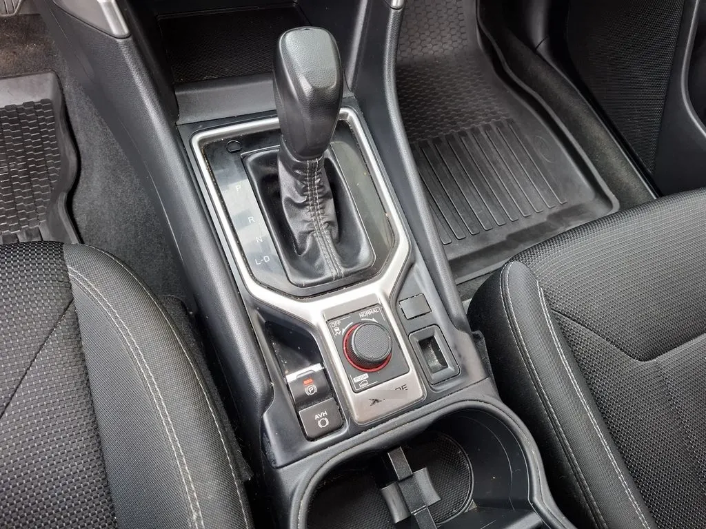 Subaru Forester 2.0 Dynamic Es At 4x4 año 2019