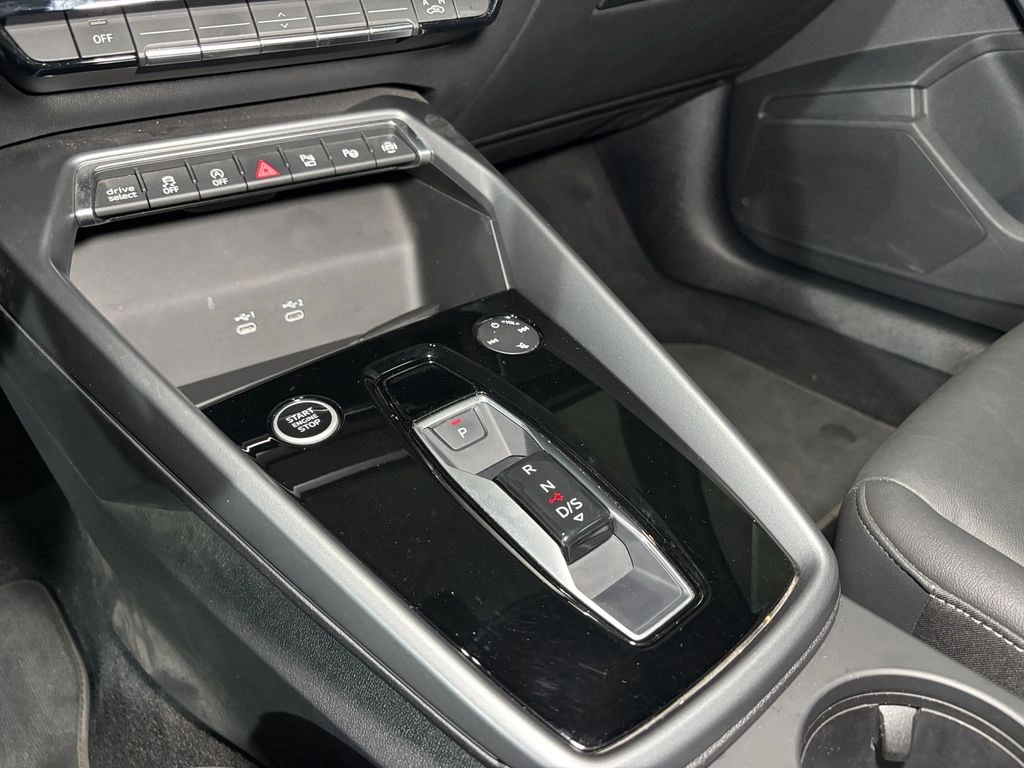 Audi A3 Sedan Pi 35 Tfsi año 2025