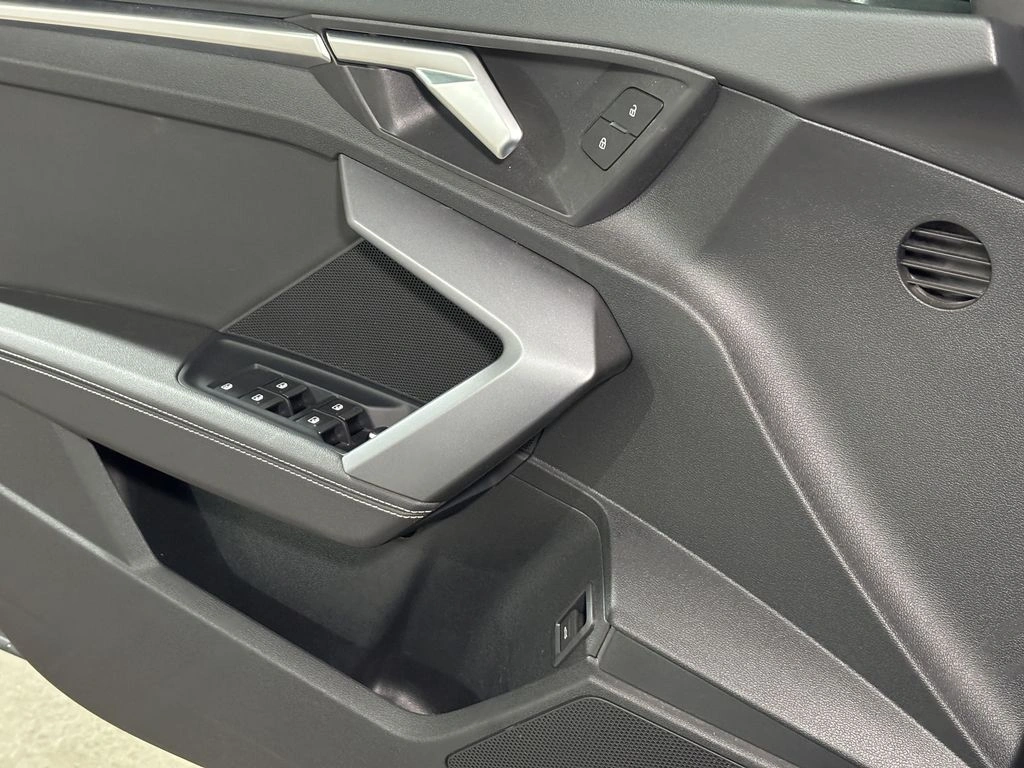 Audi A3 Sedan Pi 35 Tfsi año 2025