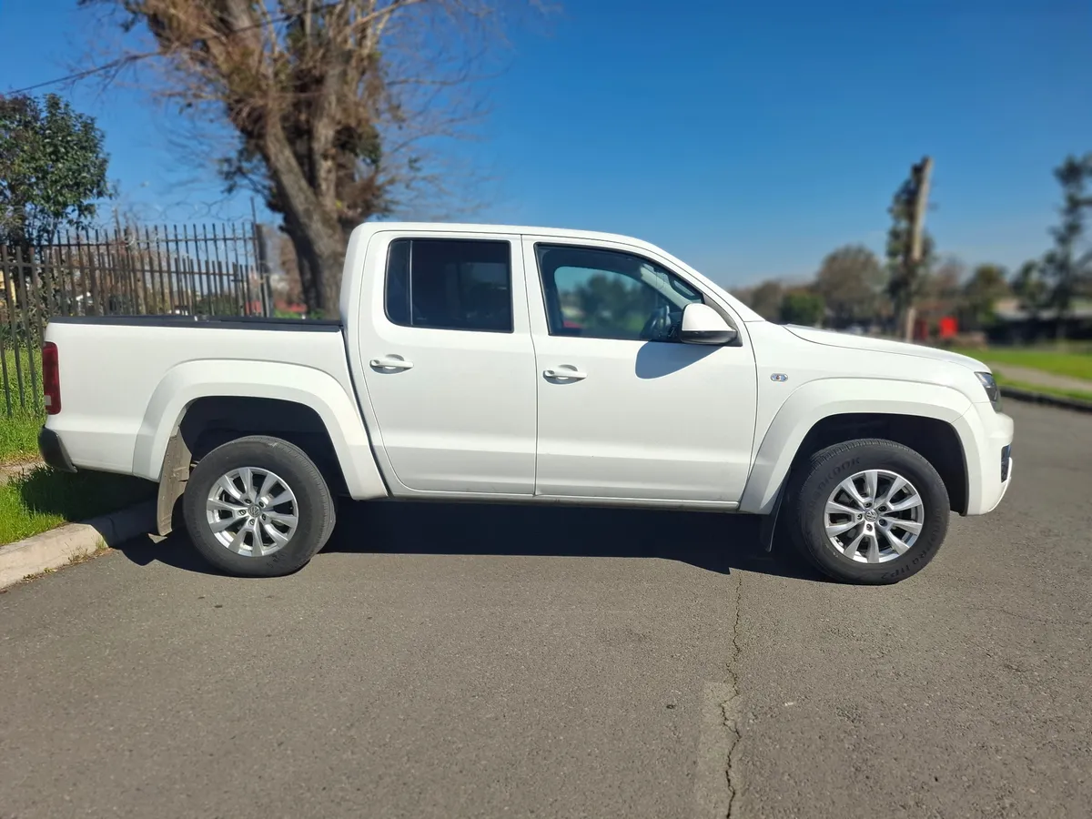 Volkswagen Amarok 2.0 Highline At 4x4 Diesel año 2023