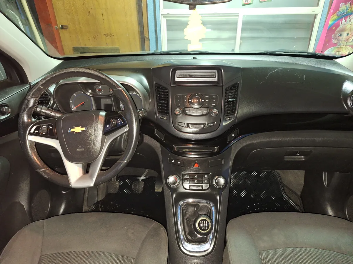 Chevrolet Orlando 2.0 Ls Mt Diesel año 2012