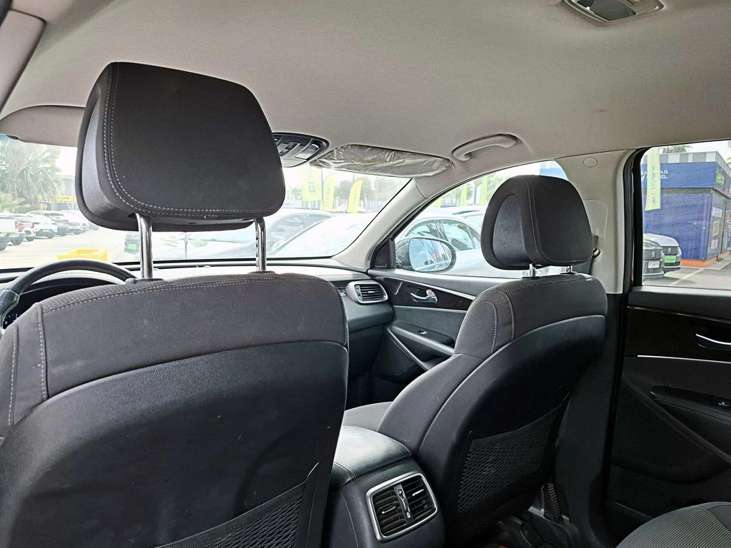 Kia Sorento 2.2 Ex Diesel 2wd 6mt 5p año 2017