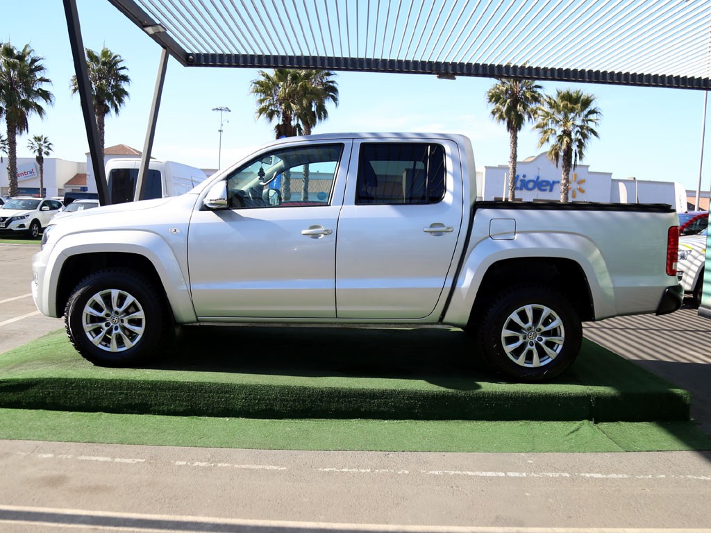 Volkswagen Amarok Comfortline At 2.0 4x4 año 2021