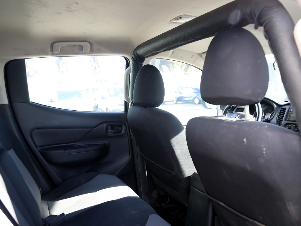 Mitsubishi L200 L200 Katana 4x4 Diesel año 2023