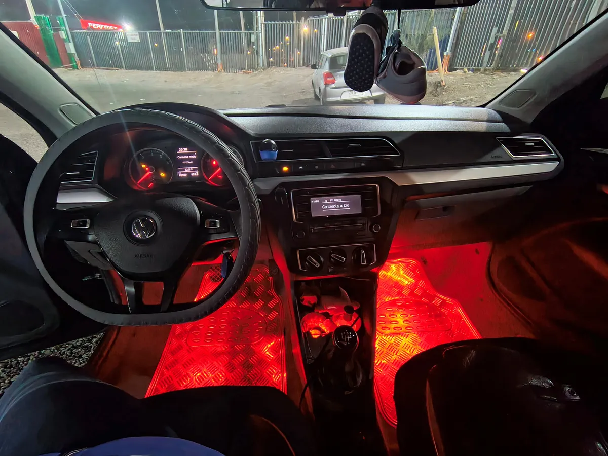 VOLKSWAGEN VOYAGE 1.6 2ab Mt año 2019