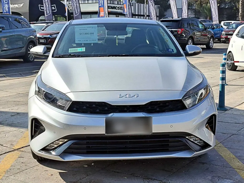 Kia Cerato Ex 4x2 1.6 año 2024