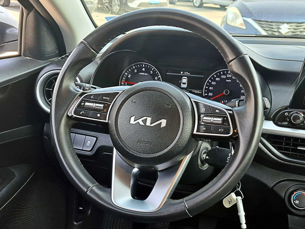Kia Cerato Ex 4x2 1.6 año 2024