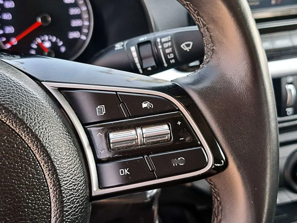 Kia Cerato Ex 4x2 1.6 año 2024