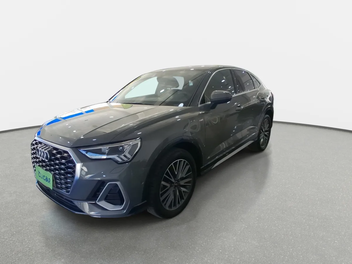 Audi Q3 1.4 35 Tfsi Sportback Sport 4x2 S-Tronic At 5p año 2025