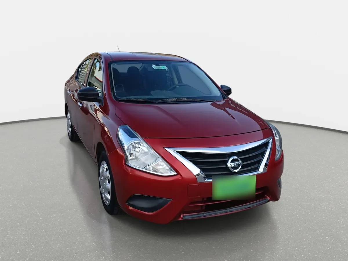 Nissan Versa 1.6 Sense 4x2 Mt 4p año 2021