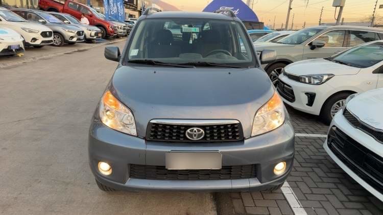 Toyota Rush 1.5 Lei 4x2 Mt 5p año 2017