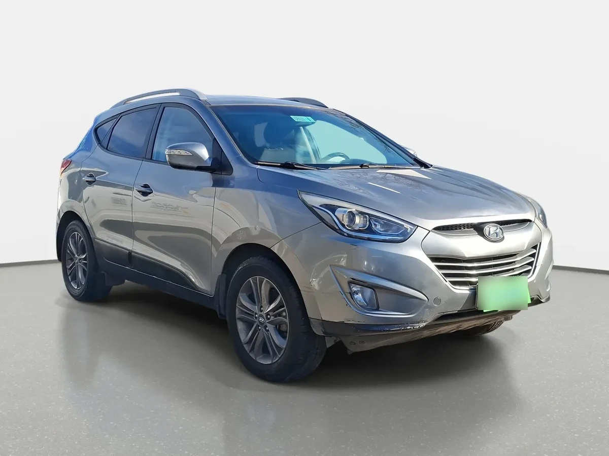 Hyundai Tucson 2.0 Gl Crdi Diesel 4wd Lm Pe At 5p año 2016
